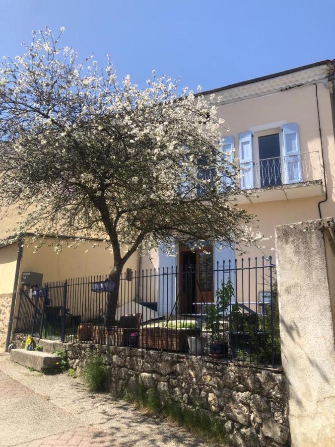 Gite Des Nals Montmaur-en-Diois Exterior foto